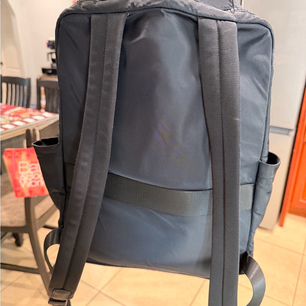 lululemon athletica Navy Men's Backpack - Picture 2 of 3